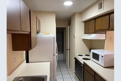 2750 Holly Hall Street #117, Houston, TX 77054 - Photo 13