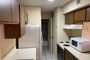 2750 Holly Hall St, Houston, TX 77054 - Photo 13