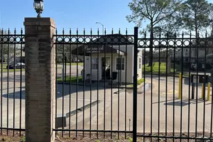 2750 Holly Hall St, Houston, TX 77054 - Photo 3