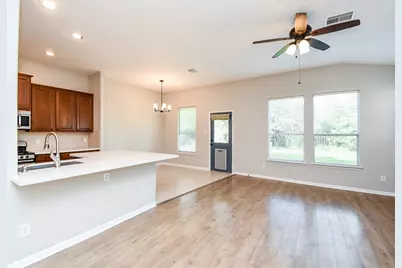 2439 Marquette Trail, Katy, TX 77494 - Photo 9