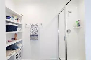 3223 Creston Gate Dr, Houston, TX 77047 - Photo 31