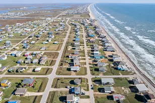 702 Seashell Dr, Surfside Beach, TX 77541 - Photo 39