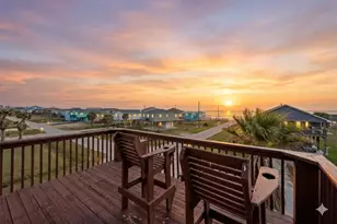 702 Seashell Dr, Surfside Beach, TX 77541 - Photo 29