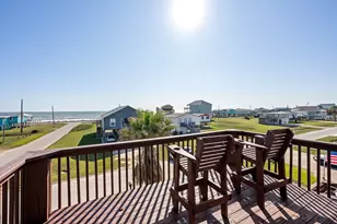 702 Seashell Dr, Surfside Beach, TX 77541 - Photo 5