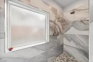 702 Huntercrest St, El Lago, TX 77586 - Photo 13