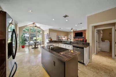 1702 Seven Maples Drive, Kingwood, TX 77345 - Photo 5
