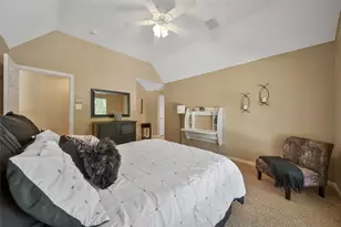 1702 7 Maples Dr, Kingwood, TX 77345 - Photo 41