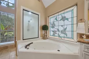 1702 7 Maples Dr, Kingwood, TX 77345 - Photo 37