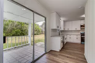 2417 Pecan St, Dickinson, TX 77539 - Photo 29