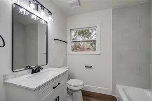 2417 Pecan St, Dickinson, TX 77539 - Photo 29