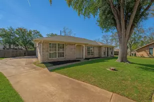 7315 Housman St, Houston, TX 77055 - Photo 3
