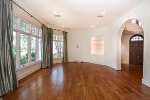 15710 Creekbend Dr, Sugar Land, TX 77478 - Photo 11