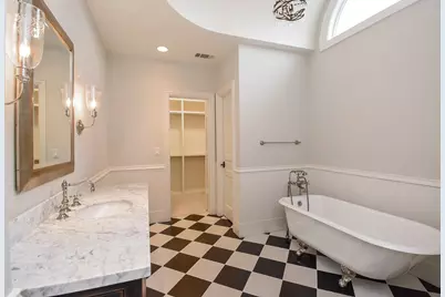 15710 Creek Bend Drive, Sugar Land, TX 77478 - Photo 37