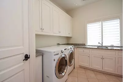 15710 Creek Bend Drive, Sugar Land, TX 77478 - Photo 29