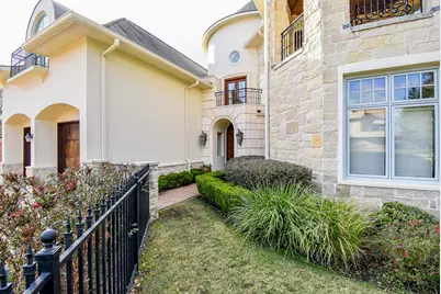 15710 Creek Bend Drive, Sugar Land, TX 77478 - Photo 5