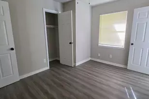 10922 Lockgate Ln, Houston, TX 77048 - Photo 13