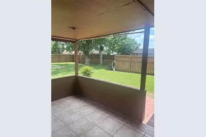 279 4th Street N, Van Vleck, TX 77482 - Photo 17