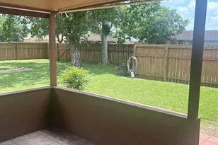 279 4th Street N, Van Vleck, TX 77482 - Photo 17