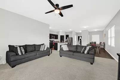 13434 Treshill Court, Houston, TX 77049 - Photo 7