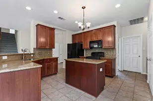 13306 Indigo Trace Ct, Houston, TX 77070 - Photo 9