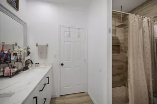 515 Dahila St, Waller, TX 77484 - Photo 43