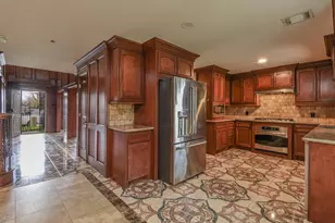 10126 Rosbrook Dr, Houston, TX 77038 - Photo 5