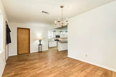 52 S Bachelor Button Street, Lake Jackson, TX 77566 - Photo 13