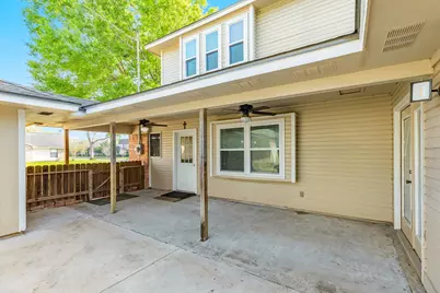 52 S Bachelor Button Street, Lake Jackson, TX 77566 - Photo 43