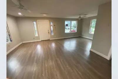 820 E 38th Street, Houston, TX 77022 - Photo 3