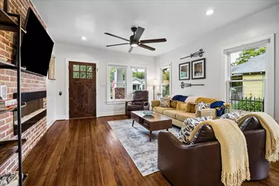 1019 E 14th Street, Houston, TX 77009 - Photo 7