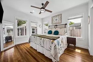 1019 E 14th St, Houston, TX 77009 - Photo 15
