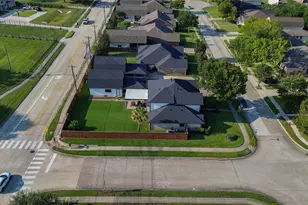 313 Torrey Ct, League City, TX 77573 - Photo 17