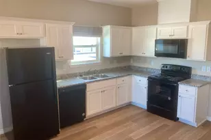 4505 P, Galveston, TX 77551 - Photo 5