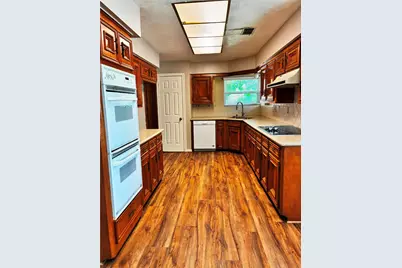 15502 Rio Plaza Drive, Houston, TX 77083 - Photo 9