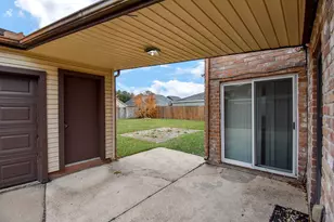 15502 Rio Plaza Dr, Houston, TX 77083 - Photo 31