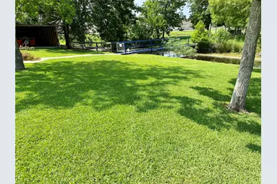 2609 Hughes Road, Dickinson, TX 77539 - Photo 35