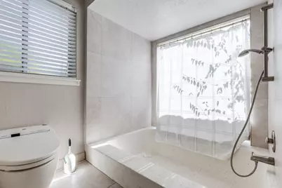 10222 Ella Lee Lane, Houston, TX 77042 - Photo 19