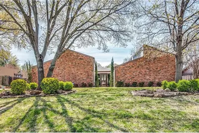 405 W Louella Drive, Hurst, TX 76054 - Photo 1