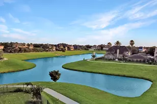501 Falcon Lake Dr, Friendswood, TX 77546 - Photo 25
