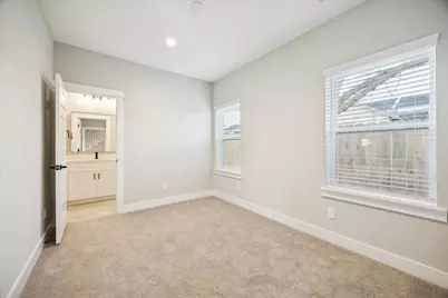 719 Thornton Road #C, Houston, TX 77018 - Photo 37