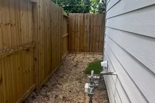 4101 Stassen St, Houston, TX 77051 - Photo 25