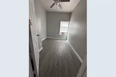 910 37th Street #3, Galveston, TX 77550 - Photo 15