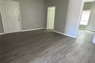 910 37th St, Galveston, TX 77550 - Photo 3