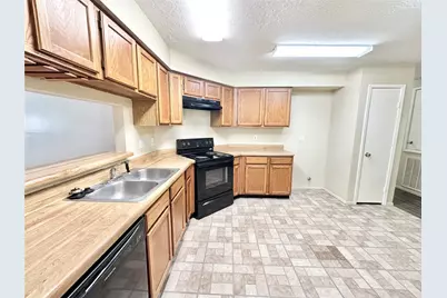 21706 Nickerton Lane, Spring, TX 77388 - Photo 7