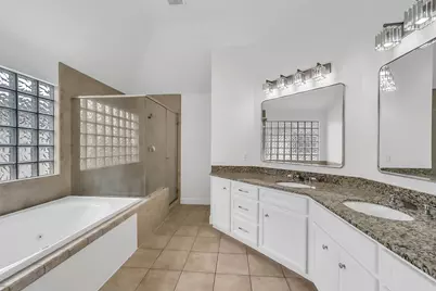 650 Westcross Street #70, Houston, TX 77018 - Photo 29