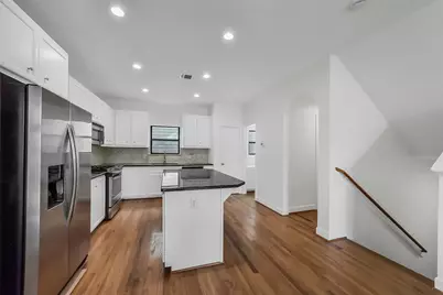 650 Westcross Street #70, Houston, TX 77018 - Photo 17
