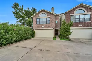 650 Westcross St, Houston, TX 77018 - Photo 1
