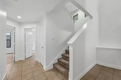 650 Westcross Street #70, Houston, TX 77018 - Photo 9