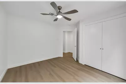 650 Westcross Street #70, Houston, TX 77018 - Photo 13
