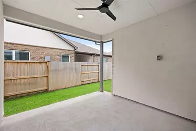2649 Seaglass View Drive, Katy, TX 77493 - Photo 27